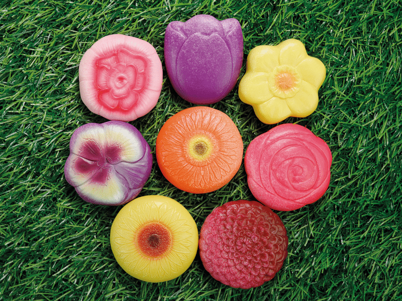 Fleurs - Collection Sensory Play Stones - Yellow Door – Image 7
